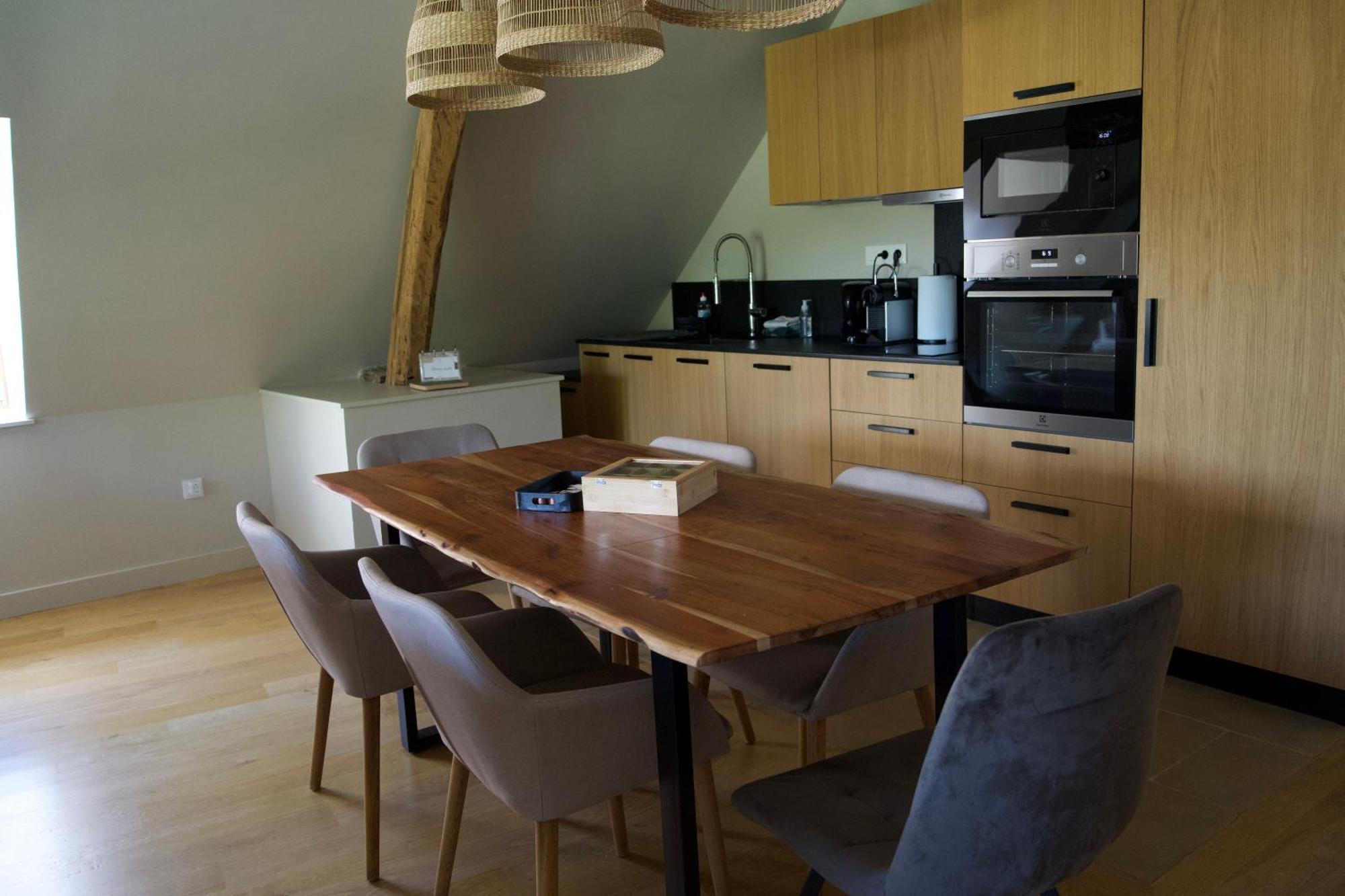 Appartements Domaine Gueguen 샤블리 객실 사진